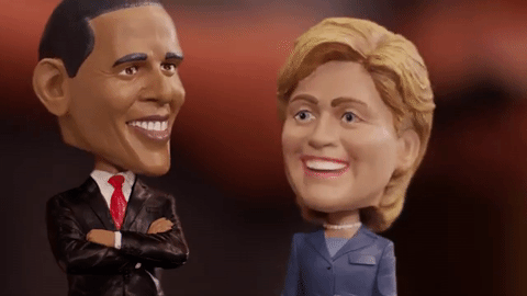 首振り人形の画像